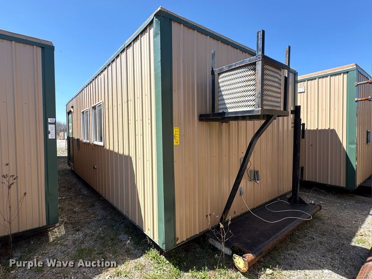 image for item FK1334 Skid mounted living quarters