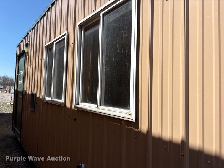 image for item FK1334 Skid mounted living quarters