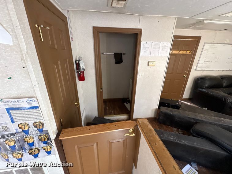 image for item FK1334 Skid mounted living quarters