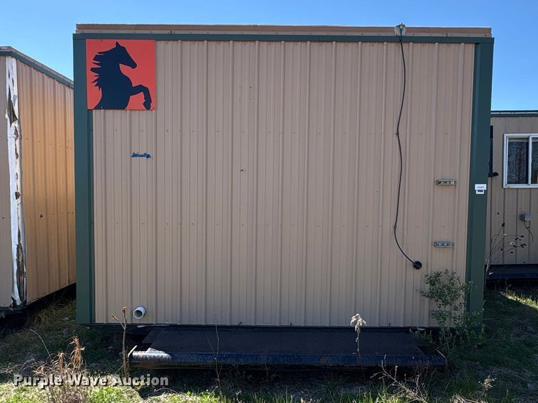 image for item FK1335 Skid mounted living quarters