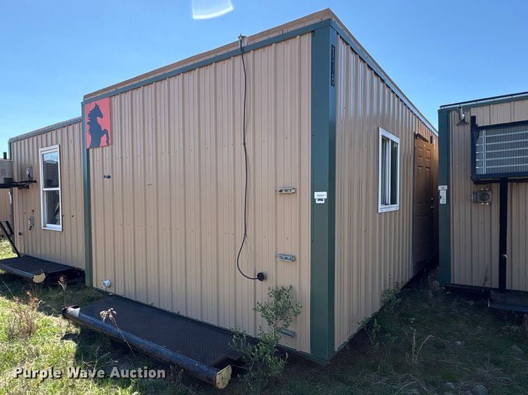 image for item FK1335 Skid mounted living quarters