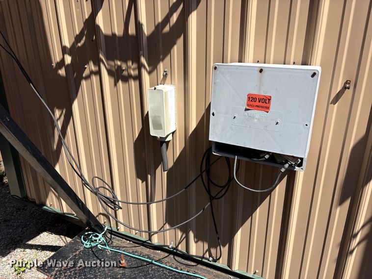 image for item FK1335 Skid mounted living quarters