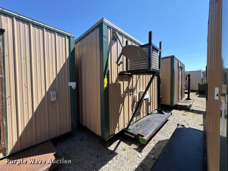 image for item FK1335 Skid mounted living quarters