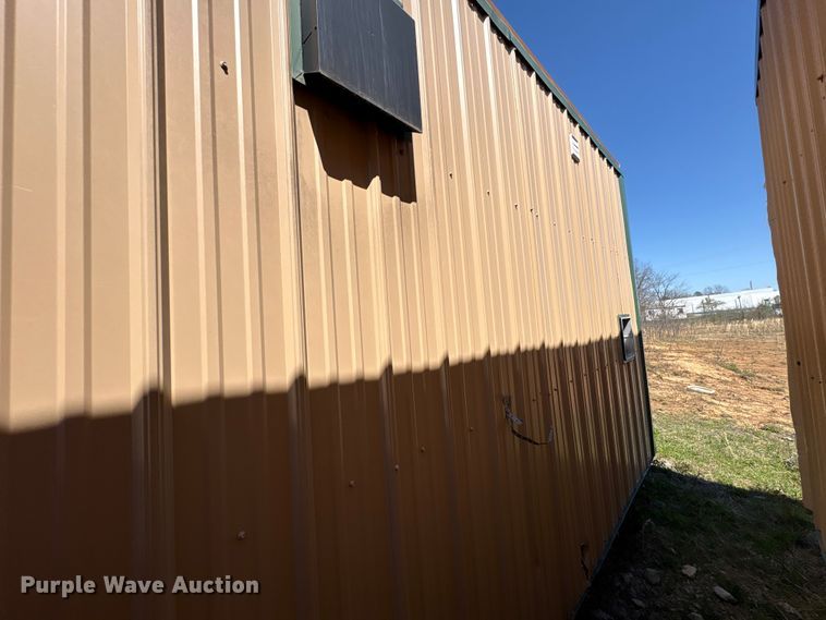 image for item FK1335 Skid mounted living quarters