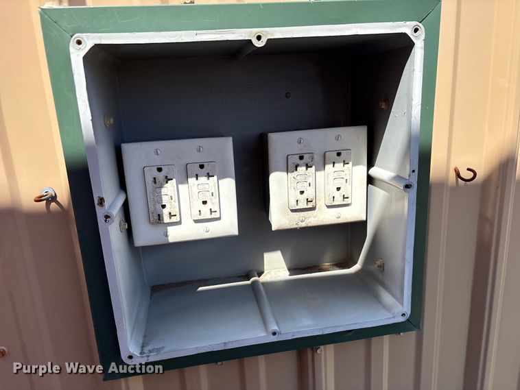 image for item FK1335 Skid mounted living quarters