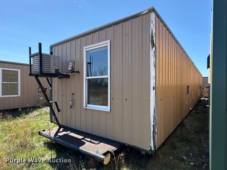image for item FK1336 Skid mounted living quarters