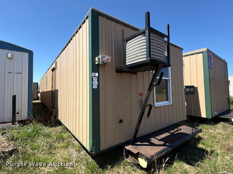 image for item FK1336 Skid mounted living quarters