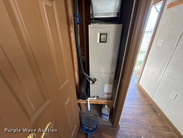 image for item FK1336 Skid mounted living quarters
