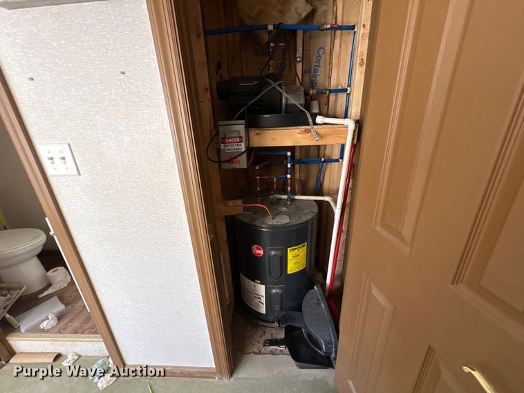 image for item FK1336 Skid mounted living quarters
