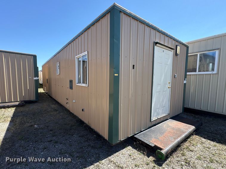 image for item FK1337 Skid mounted living quarters