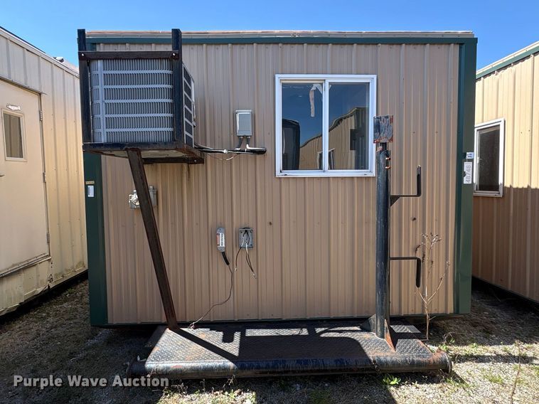 image for item FK1337 Skid mounted living quarters