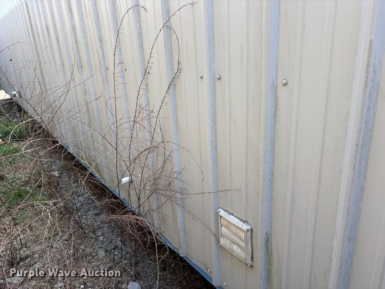 image for item FK1338 Skid mounted living quarters