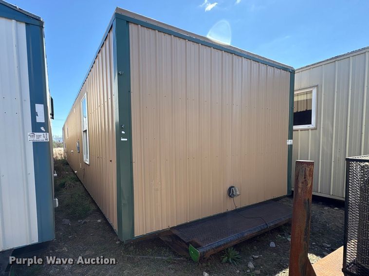 image for item FK1339 Skid mounted living quarters