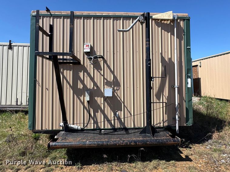 image for item FK1339 Skid mounted living quarters