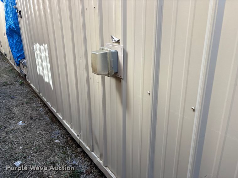 image for item FK1340 Skid mounted living quarters