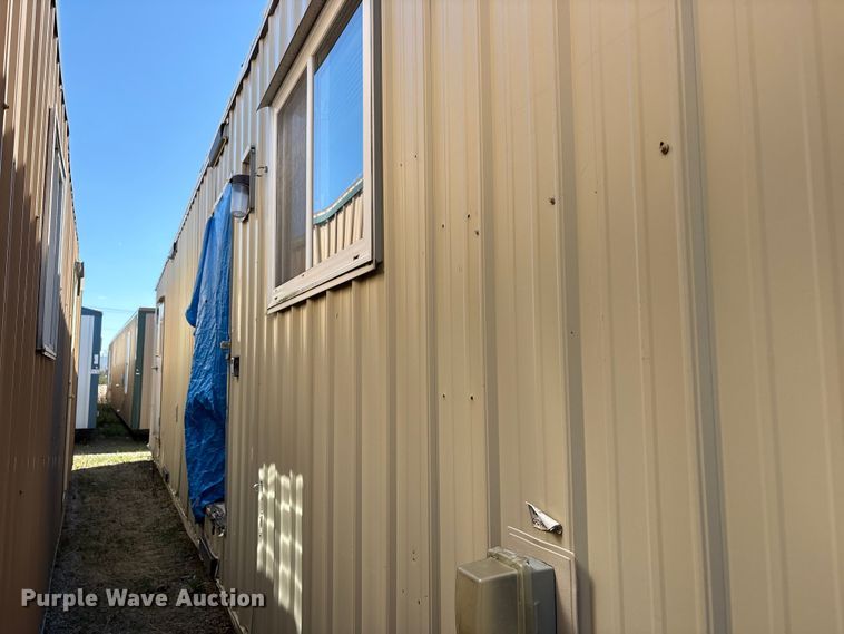 image for item FK1340 Skid mounted living quarters