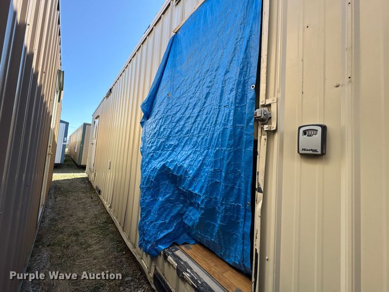 image for item FK1340 Skid mounted living quarters