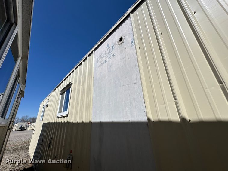 image for item FK1340 Skid mounted living quarters