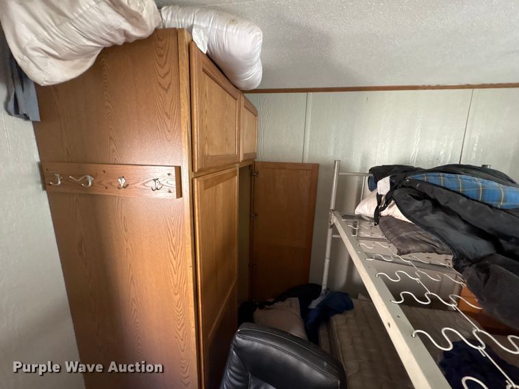 image for item FK1340 Skid mounted living quarters