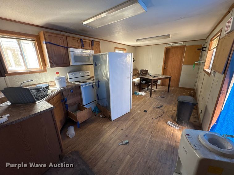 image for item FK1340 Skid mounted living quarters