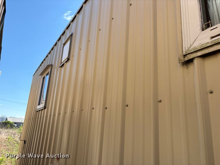 image for item FK1341 Skid mounted living quarters