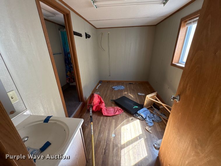 image for item FK1341 Skid mounted living quarters