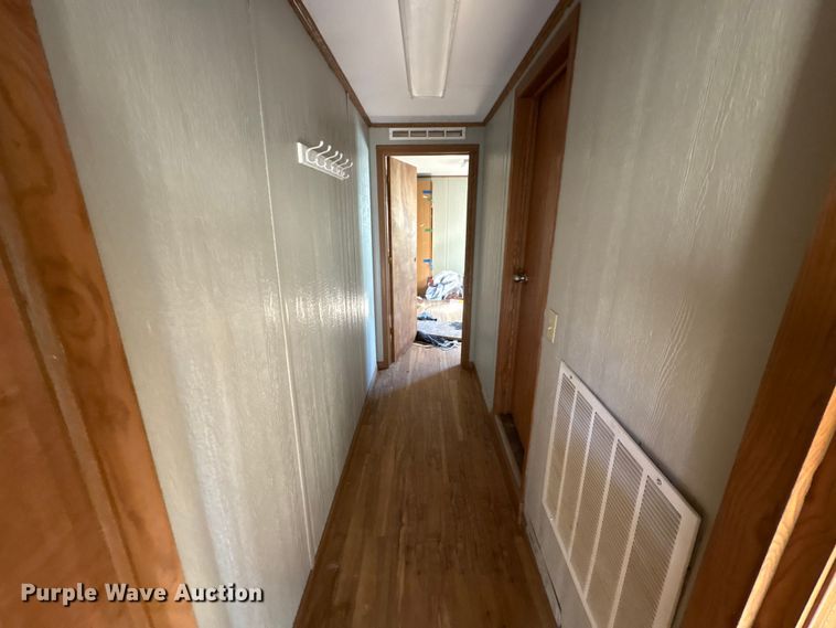 image for item FK1341 Skid mounted living quarters