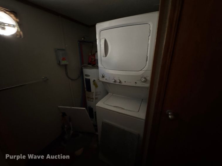 image for item FK1341 Skid mounted living quarters