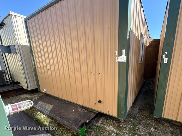 image for item FK1342 Skid mounted living quarters