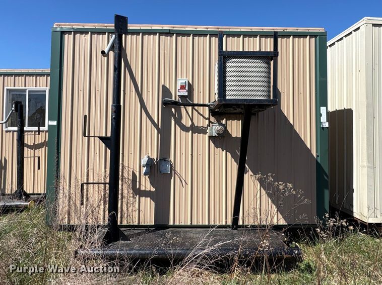 image for item FK1342 Skid mounted living quarters
