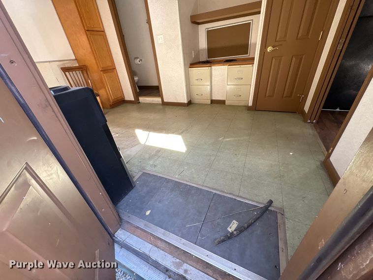 image for item FK1342 Skid mounted living quarters