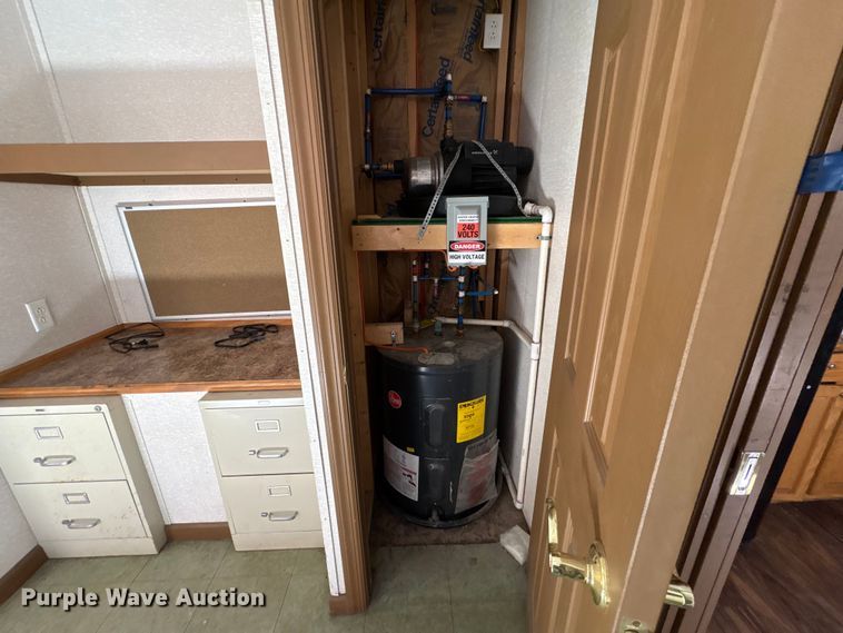 image for item FK1342 Skid mounted living quarters