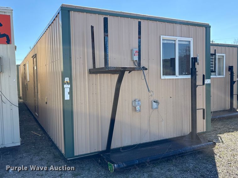 image for item FK1343 Skid mounted living quarters