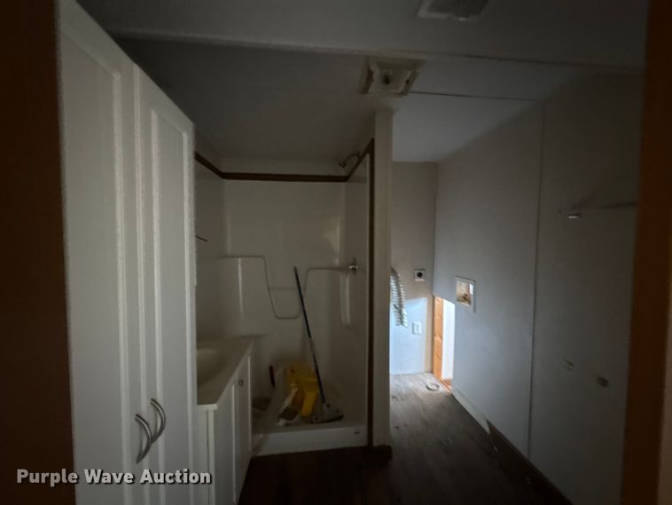 image for item FK1343 Skid mounted living quarters