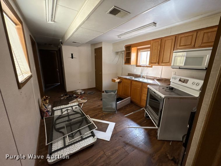image for item FK1343 Skid mounted living quarters