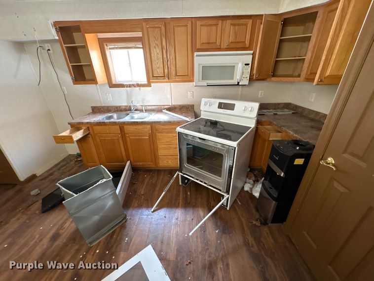 image for item FK1343 Skid mounted living quarters