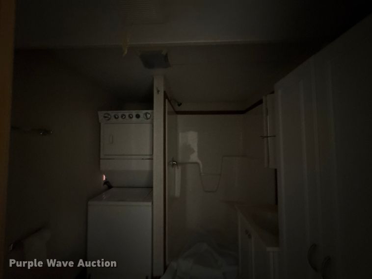 image for item FK1343 Skid mounted living quarters