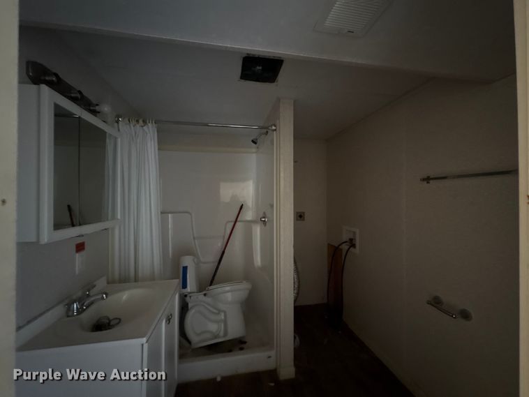 image for item FK1344 Skid mounted living quarters