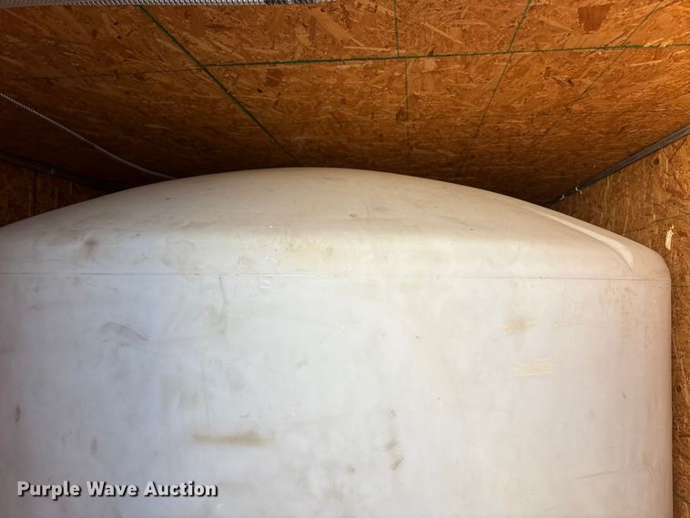 image for item FK1350 Water tank container