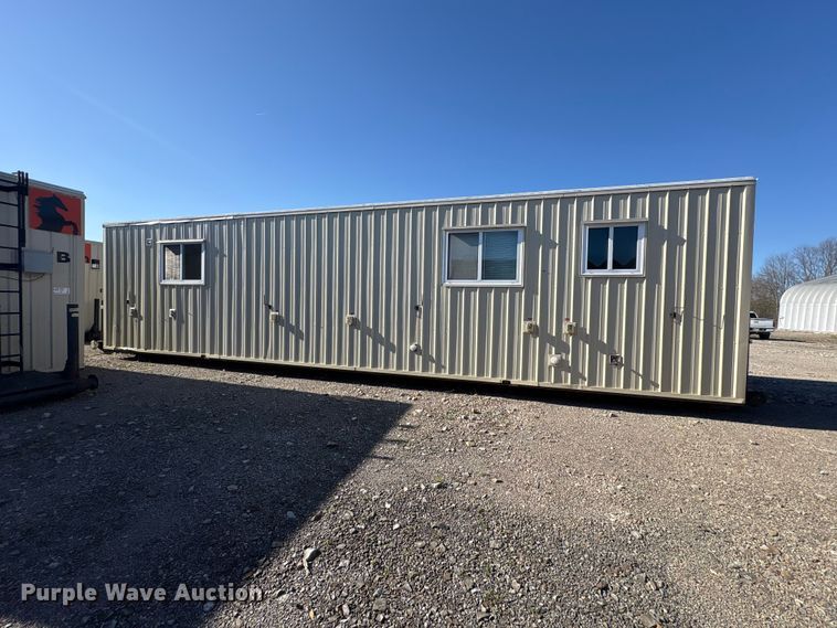 image for item FK1351 Skid mounted living quarters