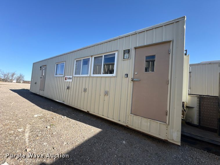 image for item FK1351 Skid mounted living quarters