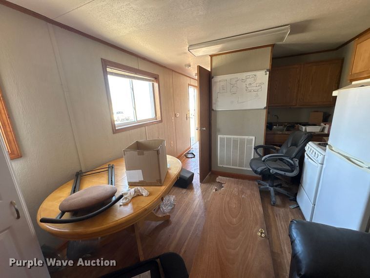 image for item FK1351 Skid mounted living quarters