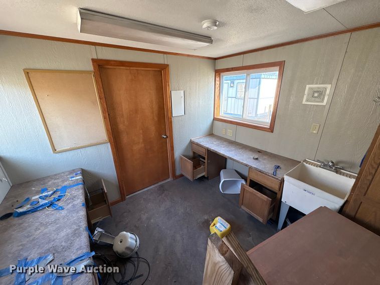 image for item FK1351 Skid mounted living quarters