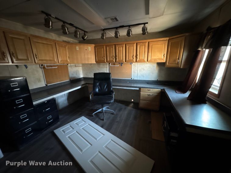 image for item FK1354 Skid mounted office