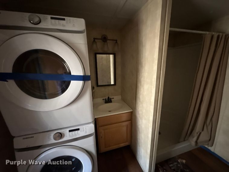 image for item FK1354 Skid mounted office