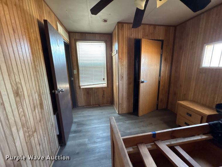 image for item FK1354 Skid mounted office