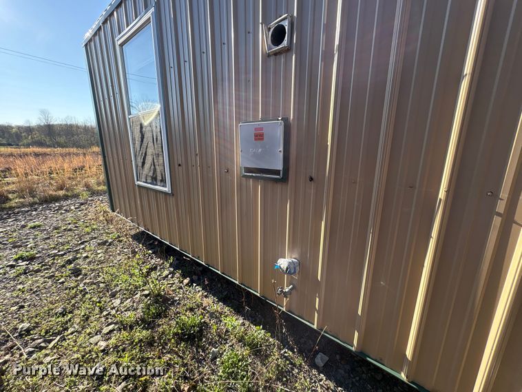 image for item FK1355 Skid mounted living quarters