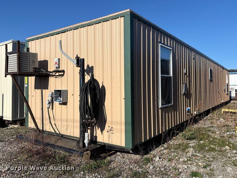 image for item FK1355 Skid mounted living quarters