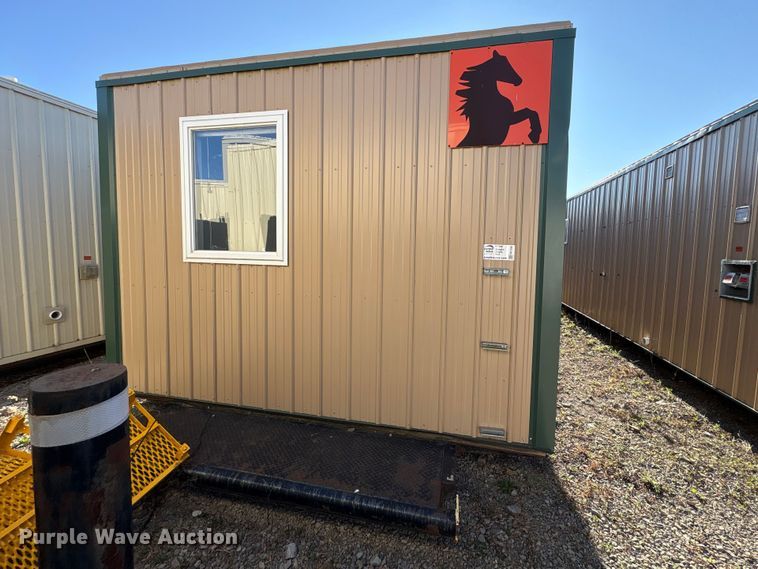 image for item FK1356 Skid mounted living quarters