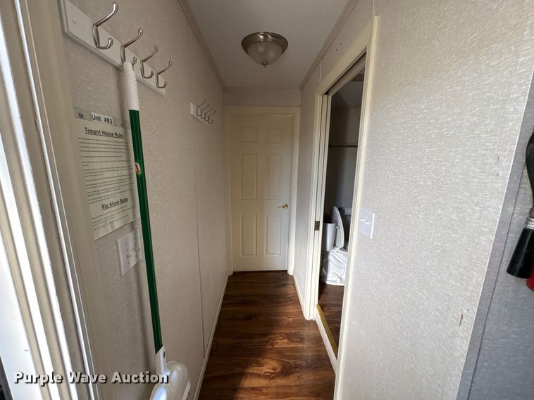 image for item FK1356 Skid mounted living quarters